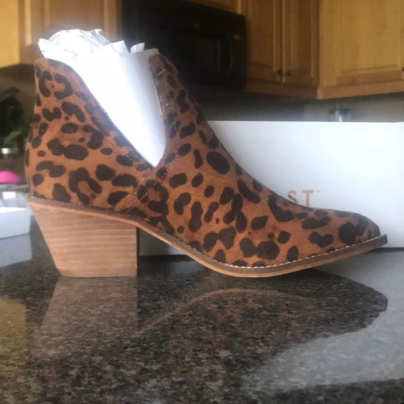 Shoes - Leopard Booties